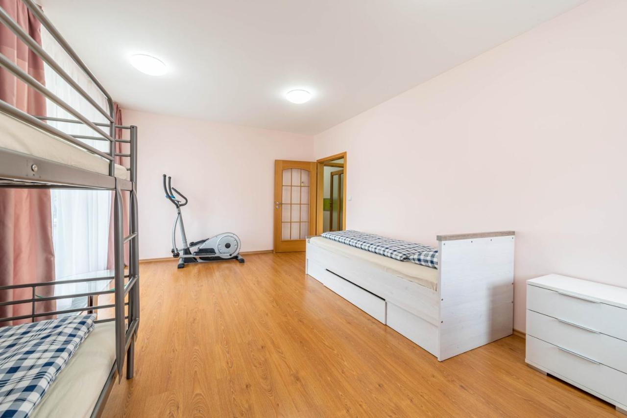 Krasne Ubytovani S Balkonem Prague